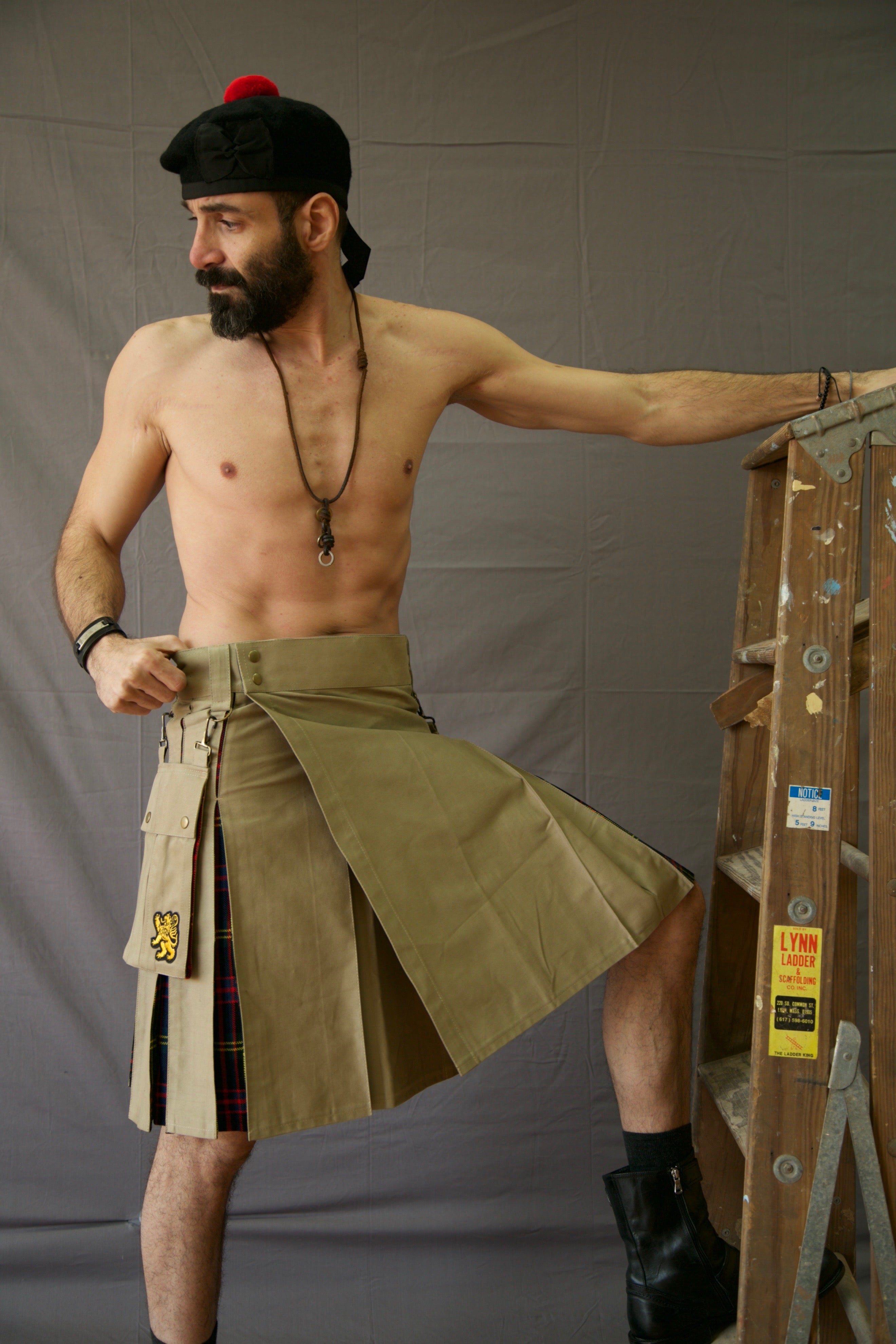 Deluxe Hybrid Kilt - Right side view